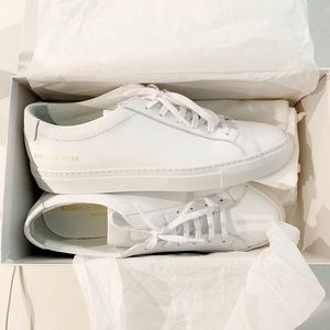 Woman by Common Project SIZE 9 NEVER WORN